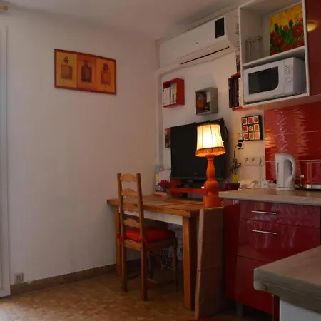 Apartment Huniers *